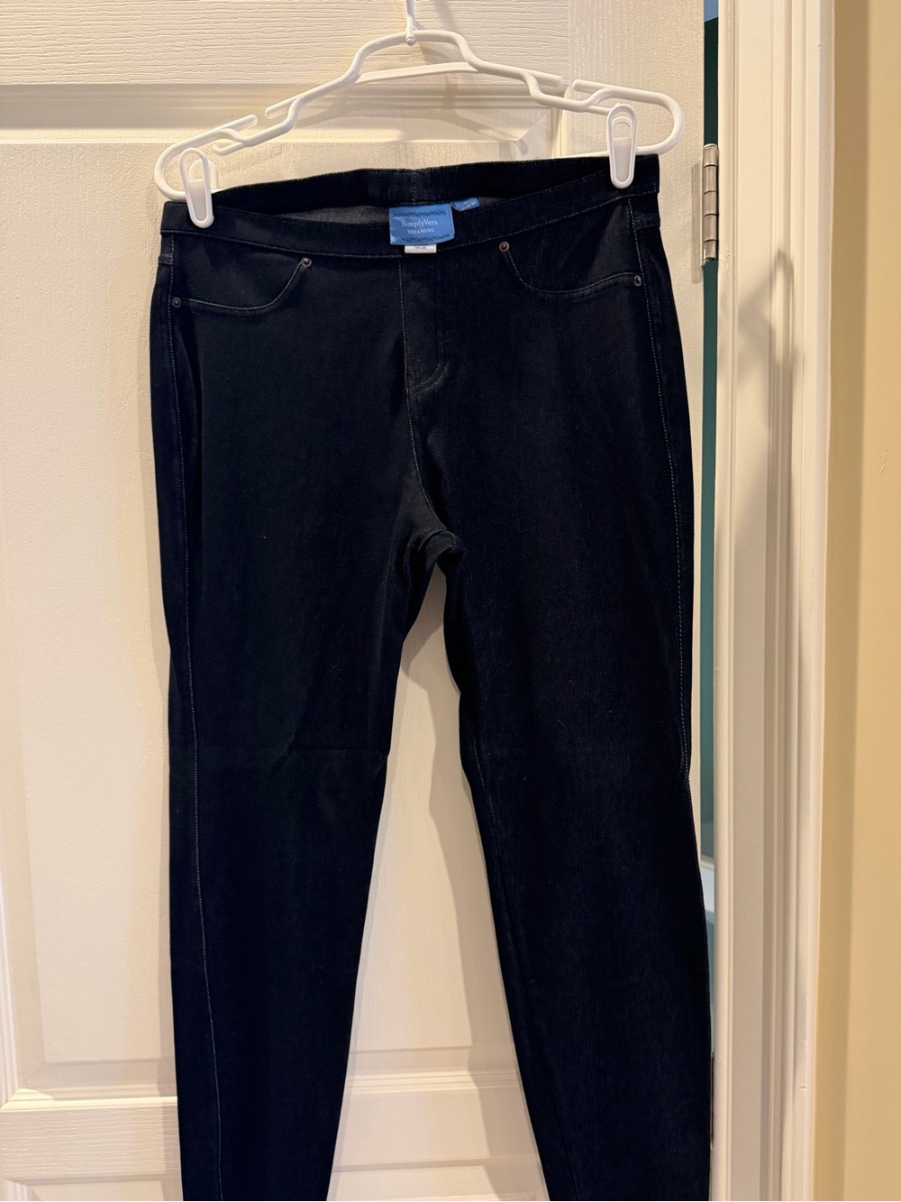 Simply Vera Vera Wang Black Skinny Jeggings